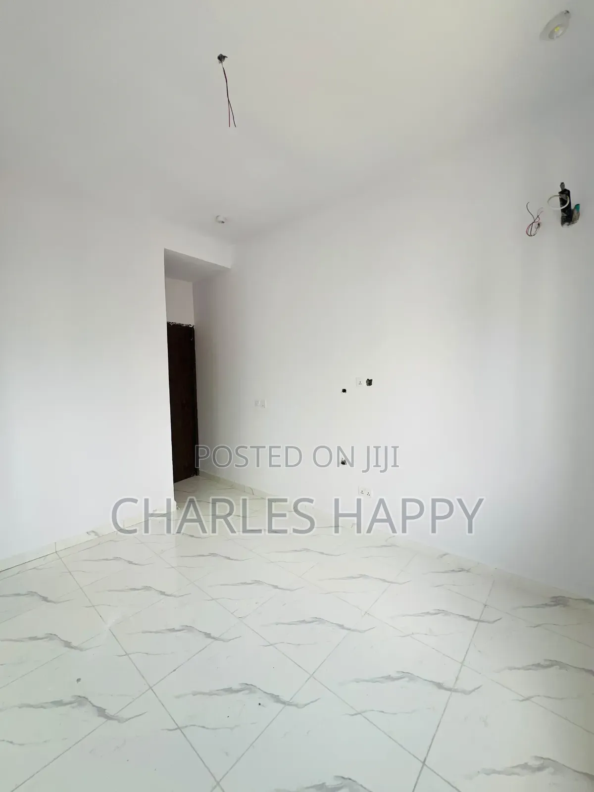 2bdrm Apartment in Salem Ikate, Lekki Phase 2 for sale