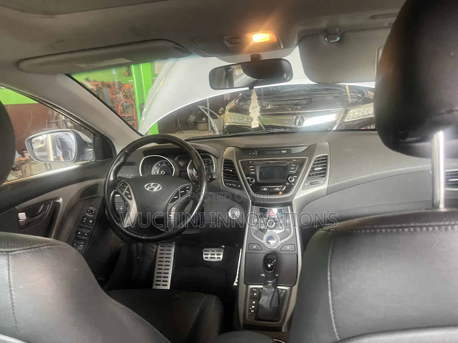 Hyundai Elantra 2015 Silver