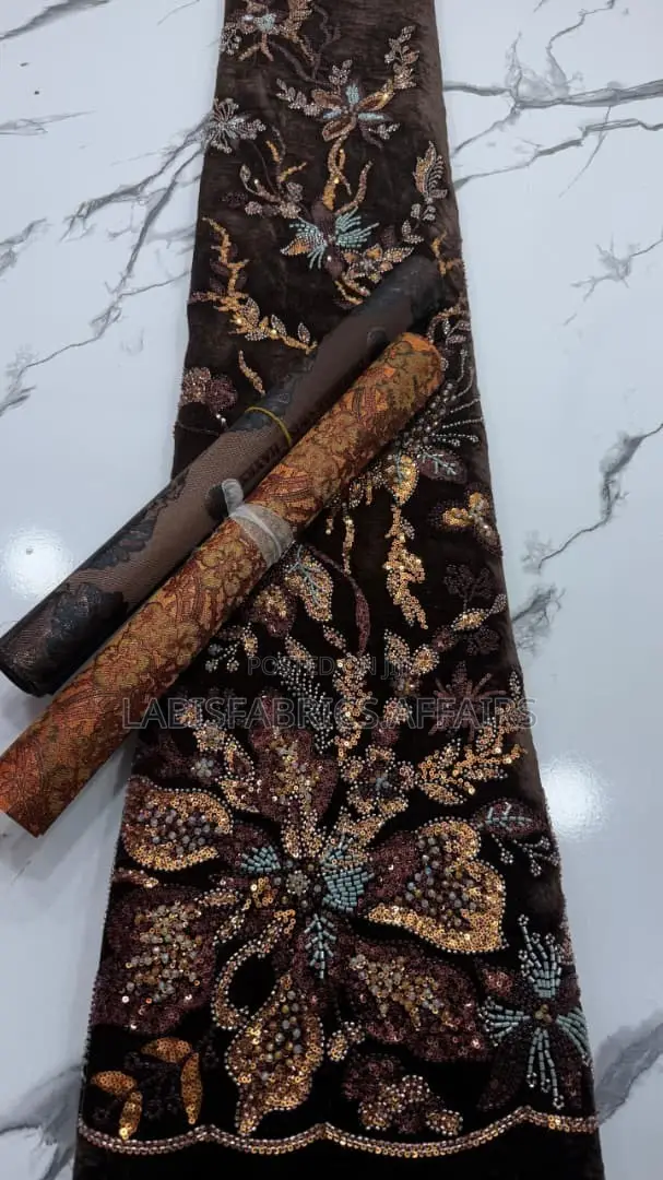 LUXURY VELVETbeaded Lace