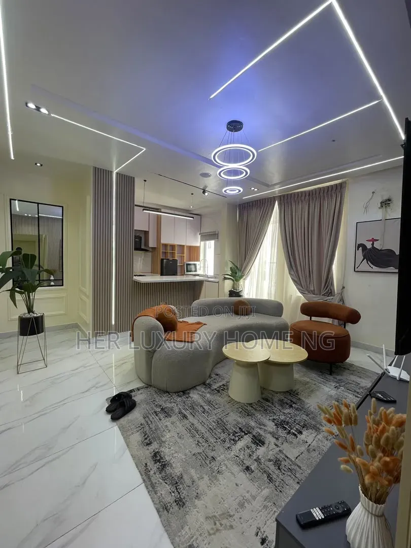 Furnished 2bdrm Apartment in Lekki Phase One for rent
