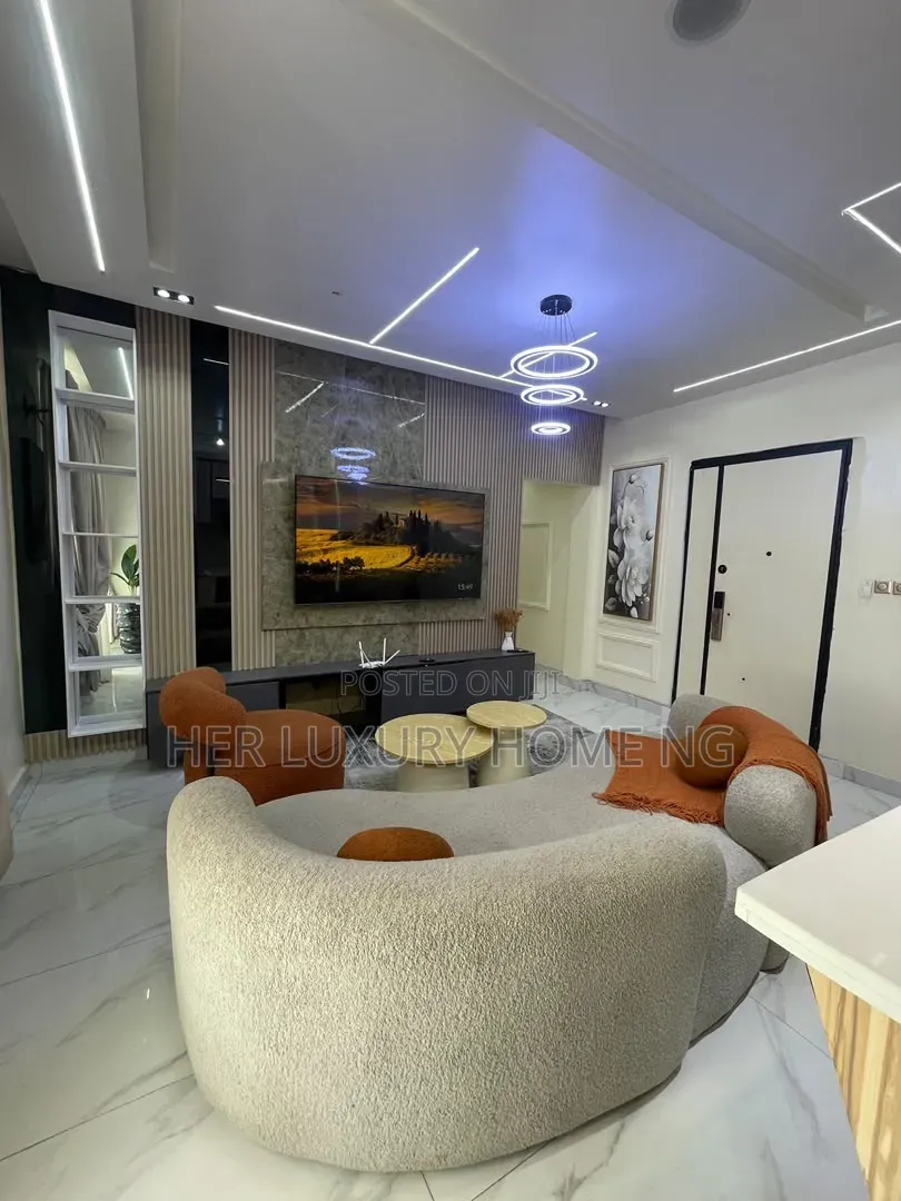 Furnished 2bdrm Apartment in Lekki Phase One for rent