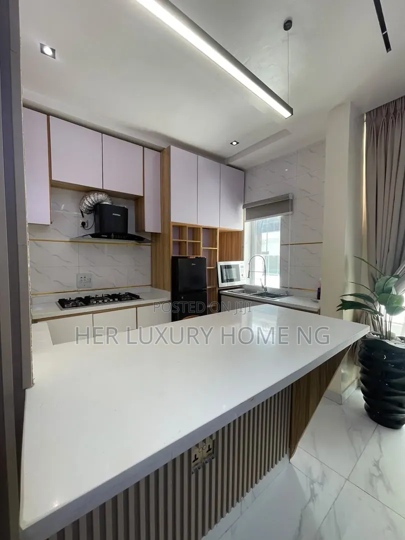 Furnished 2bdrm Apartment in Lekki Phase One for rent