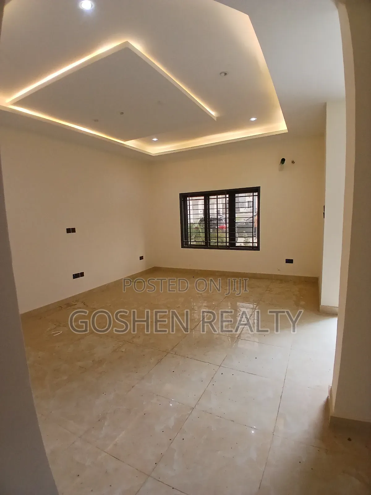 Furnished 4bdrm Townhouse/Terrace in Jahi for sale