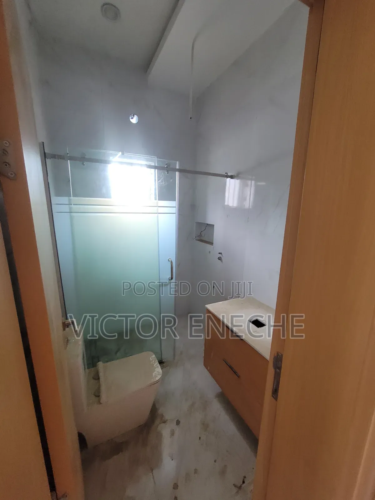 5bdrm Duplex in Gwarinpa for rent