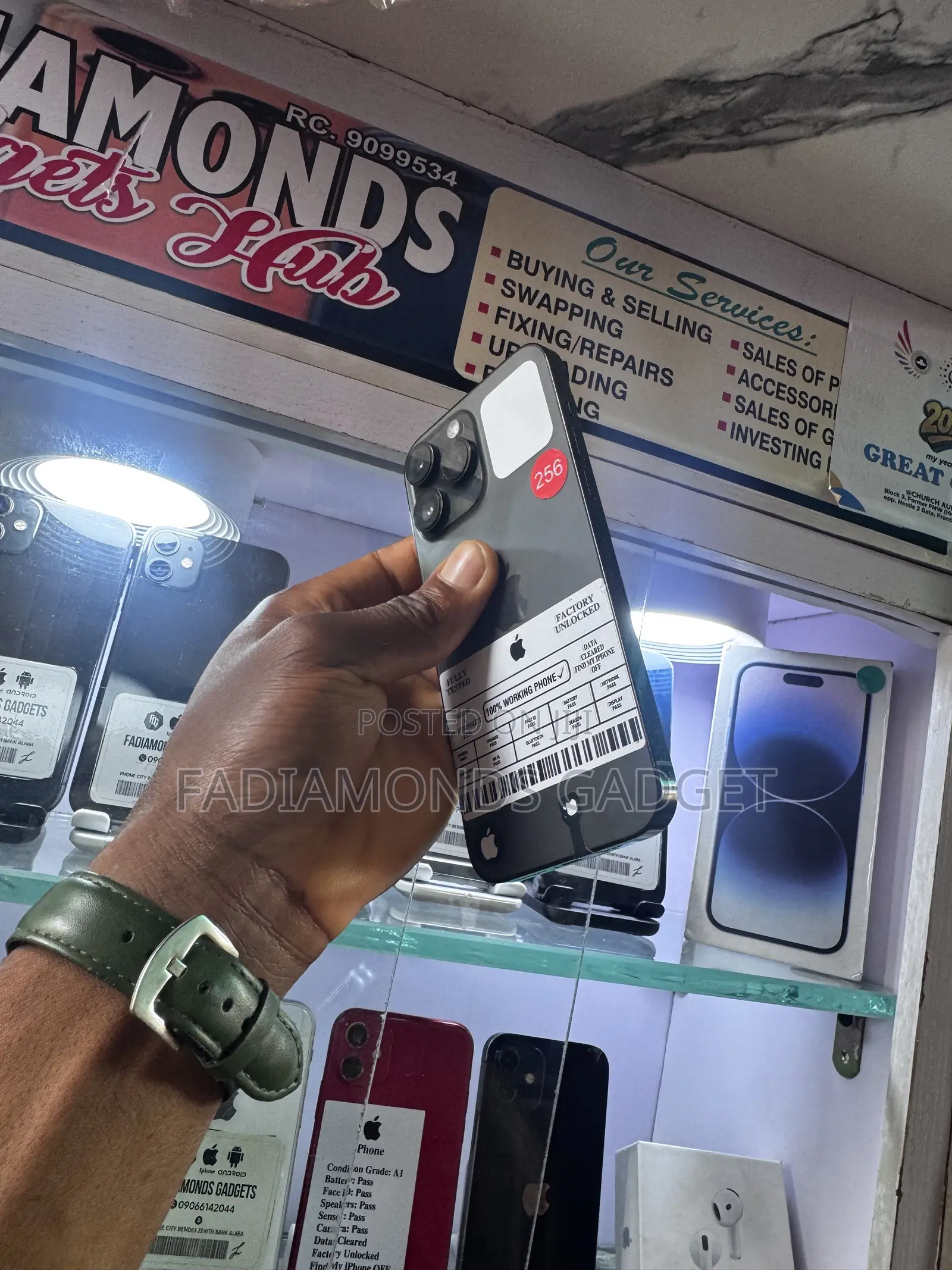 New Apple iPhone 14 Pro Max 256 GB Black
