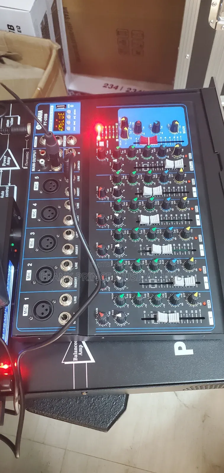 Yamaha F7 Mixer