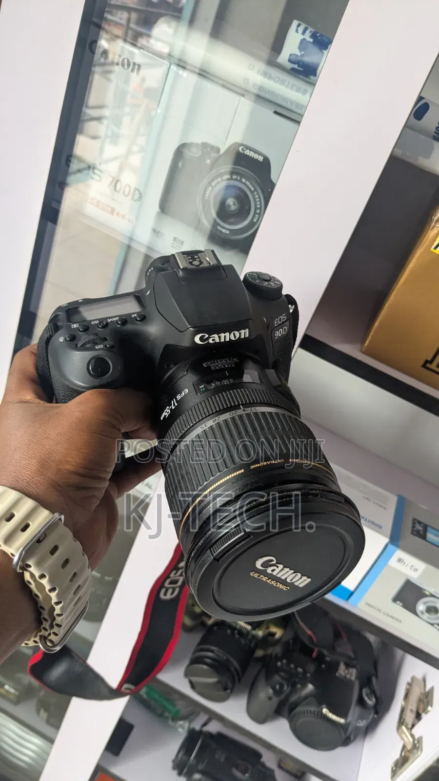Canon EOS 90D Camera