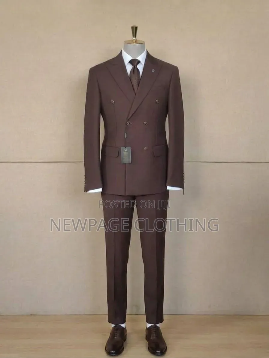 Be Wedding-Ready in This Double-Breasted Blazer