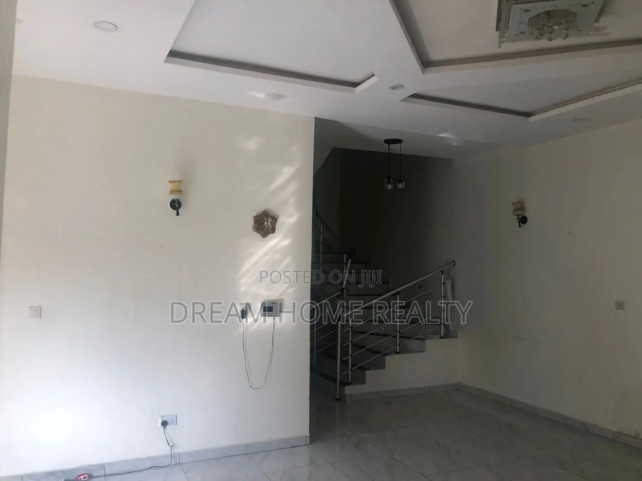 4bdrm Duplex in Ikota for rent