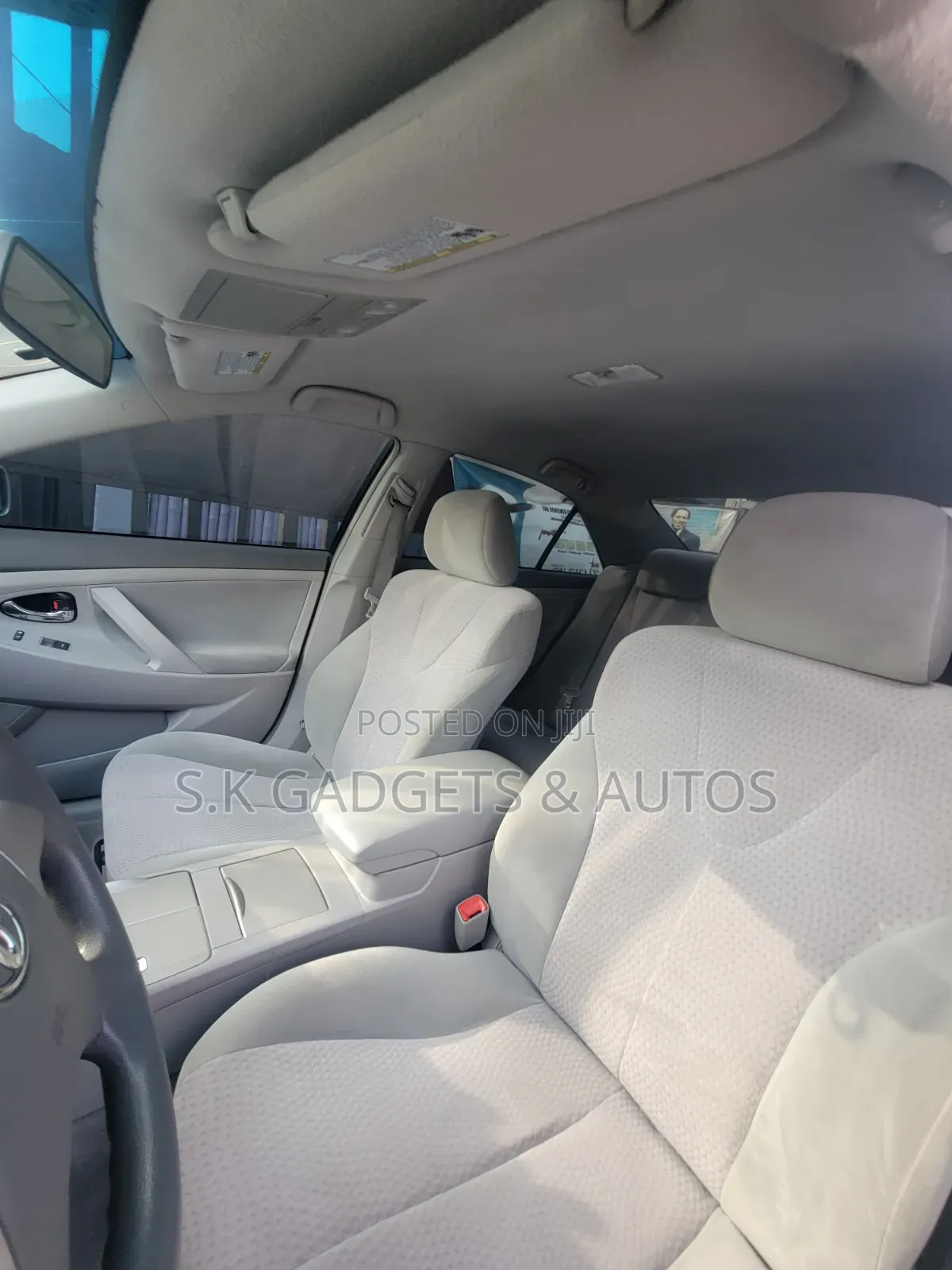 Toyota Camry 2011 Silver