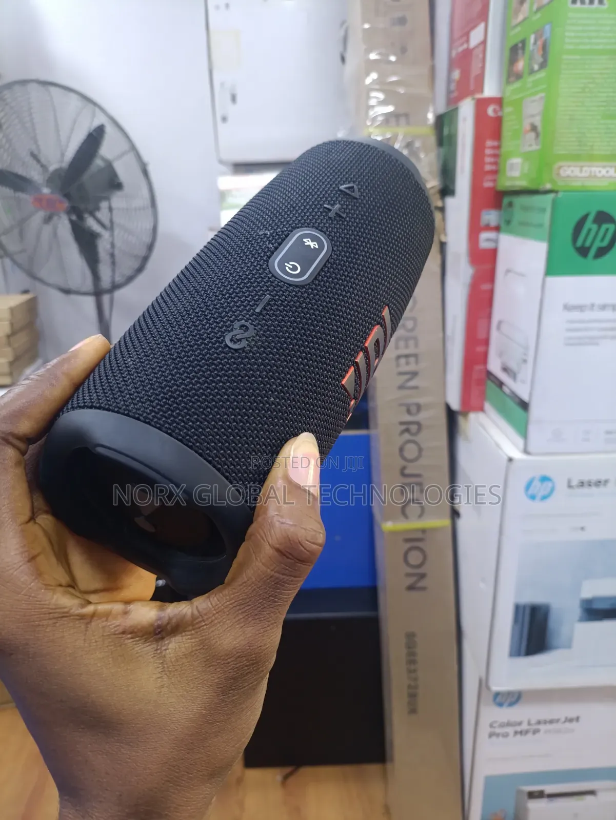 JBL Charge 5