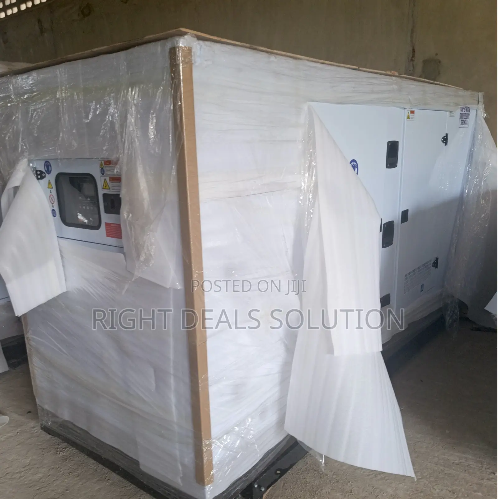 Perkins 350kVA Long-Lasting Industrial Generator