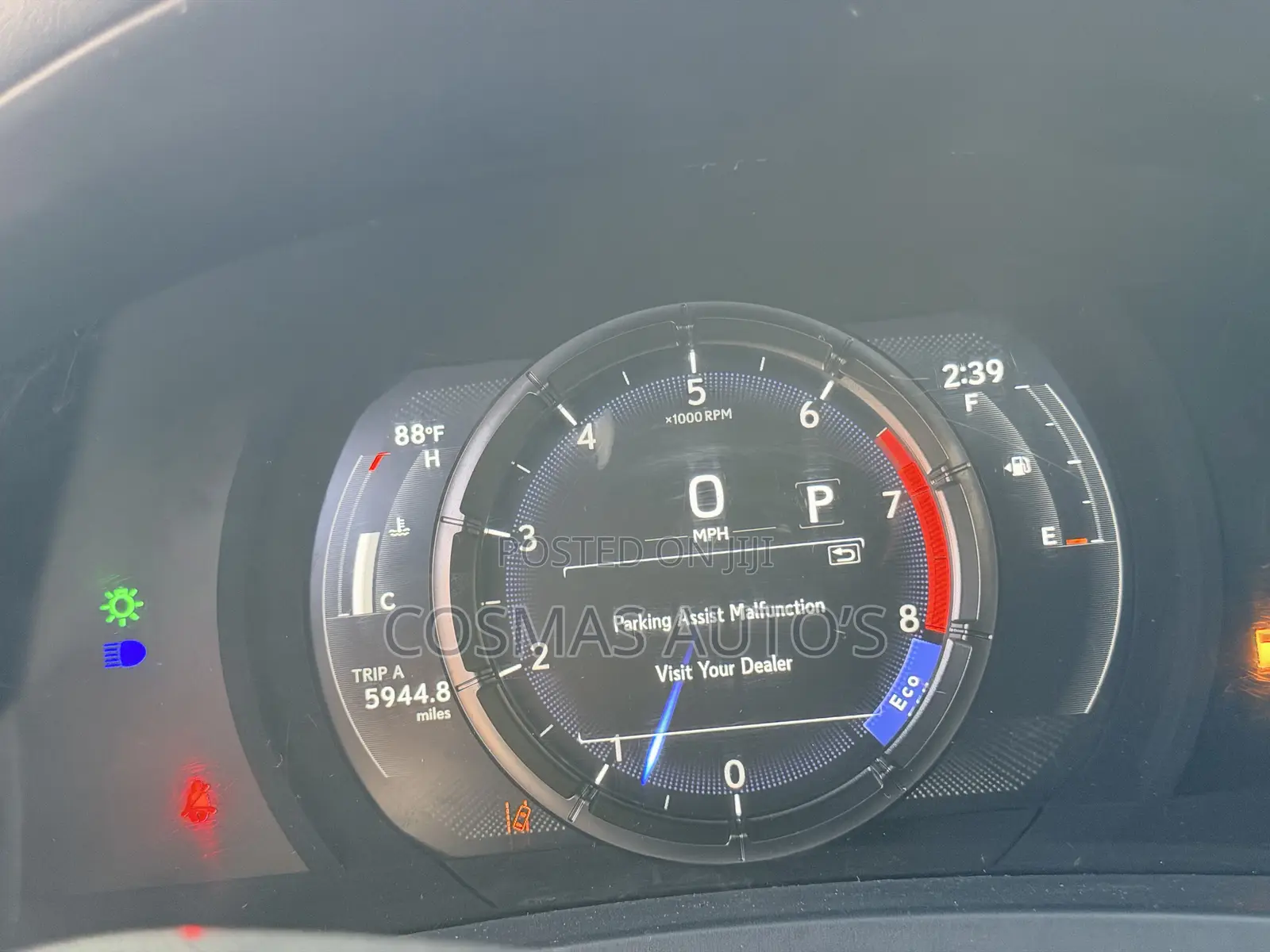 Lexus IS 350 F SPORT Design AWD 2023 Off white