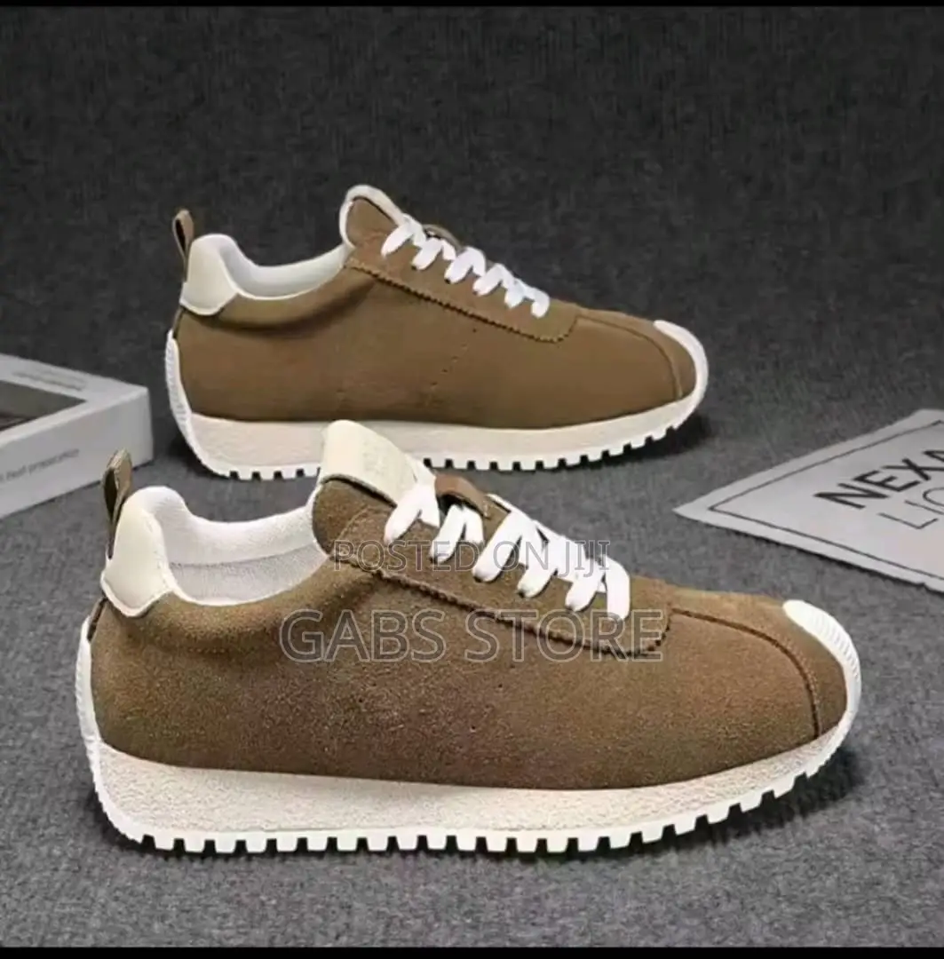 Fashion Comfy Sneakers