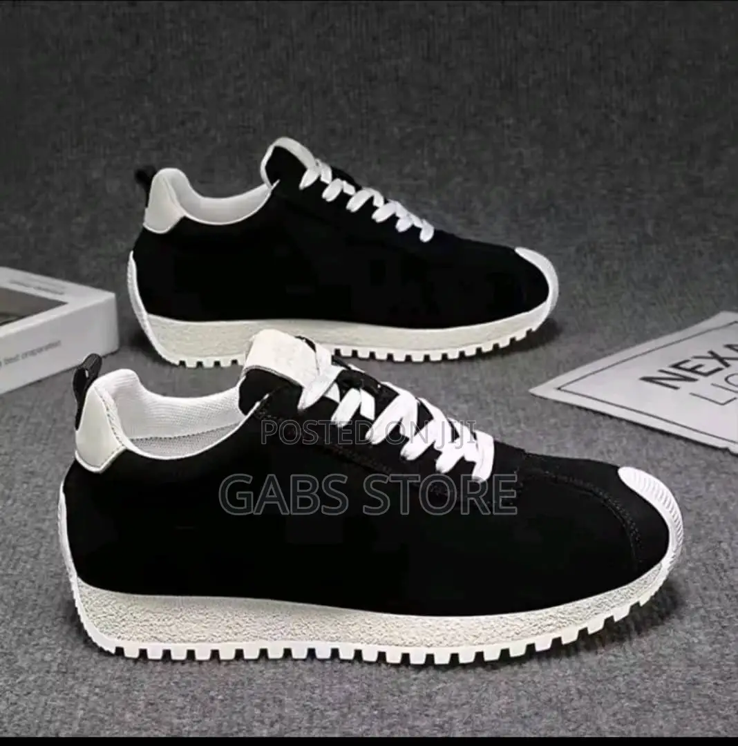 Fashion Comfy Sneakers