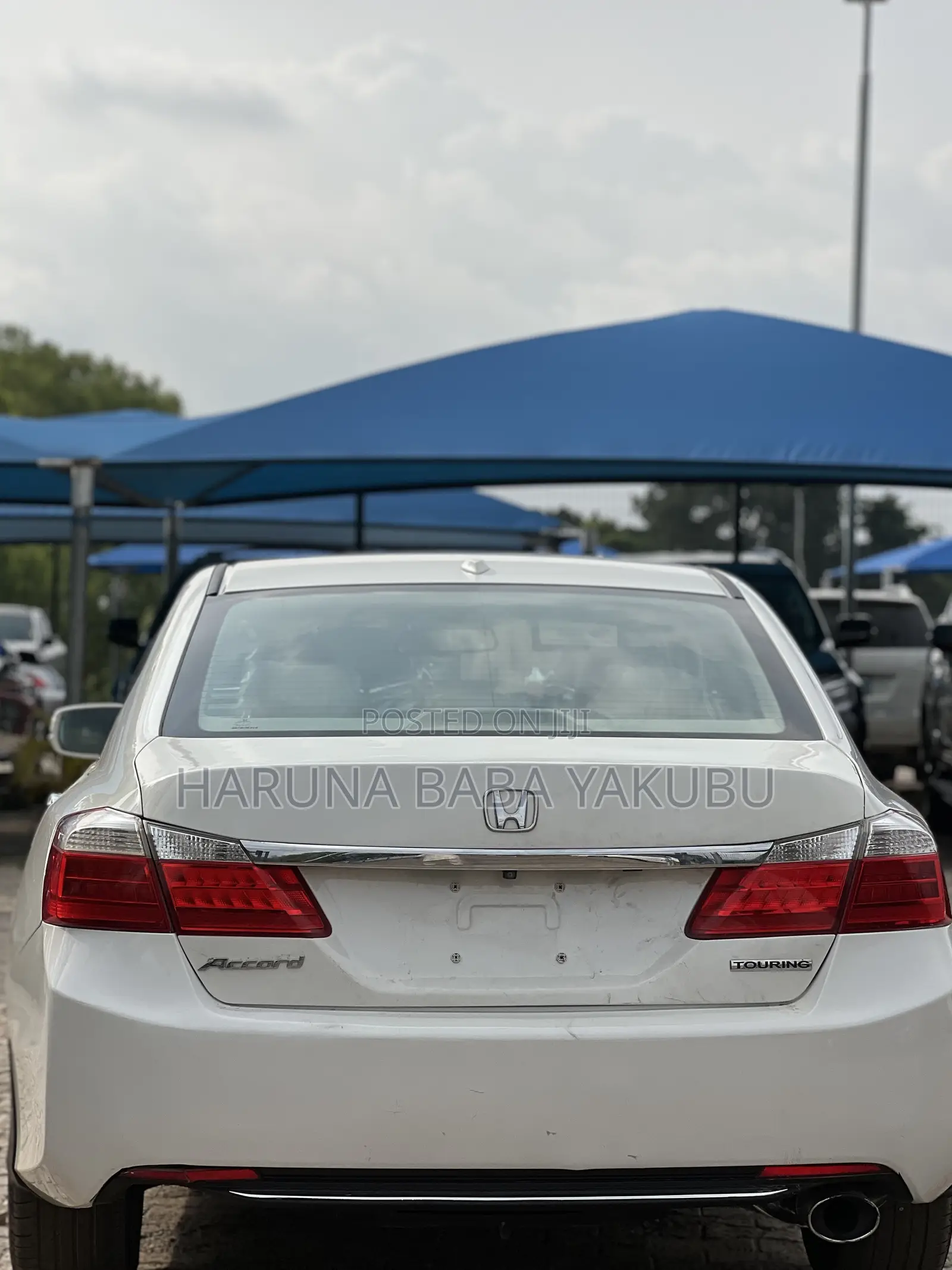 Honda Accord Touring V-6 4dr Sedan (3.5L 6cyl 6A) 2014 White