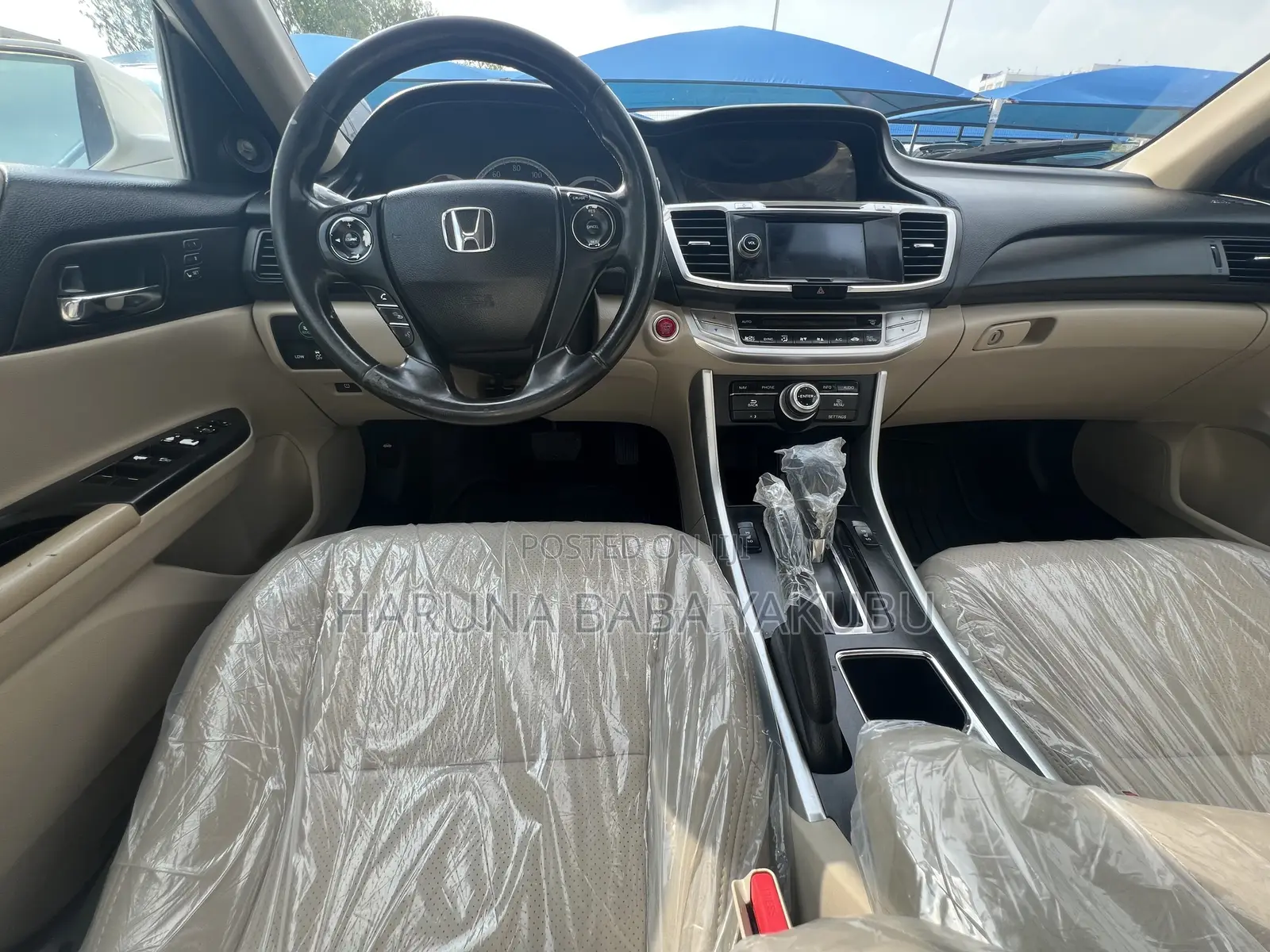 Honda Accord Touring V-6 4dr Sedan (3.5L 6cyl 6A) 2014 White