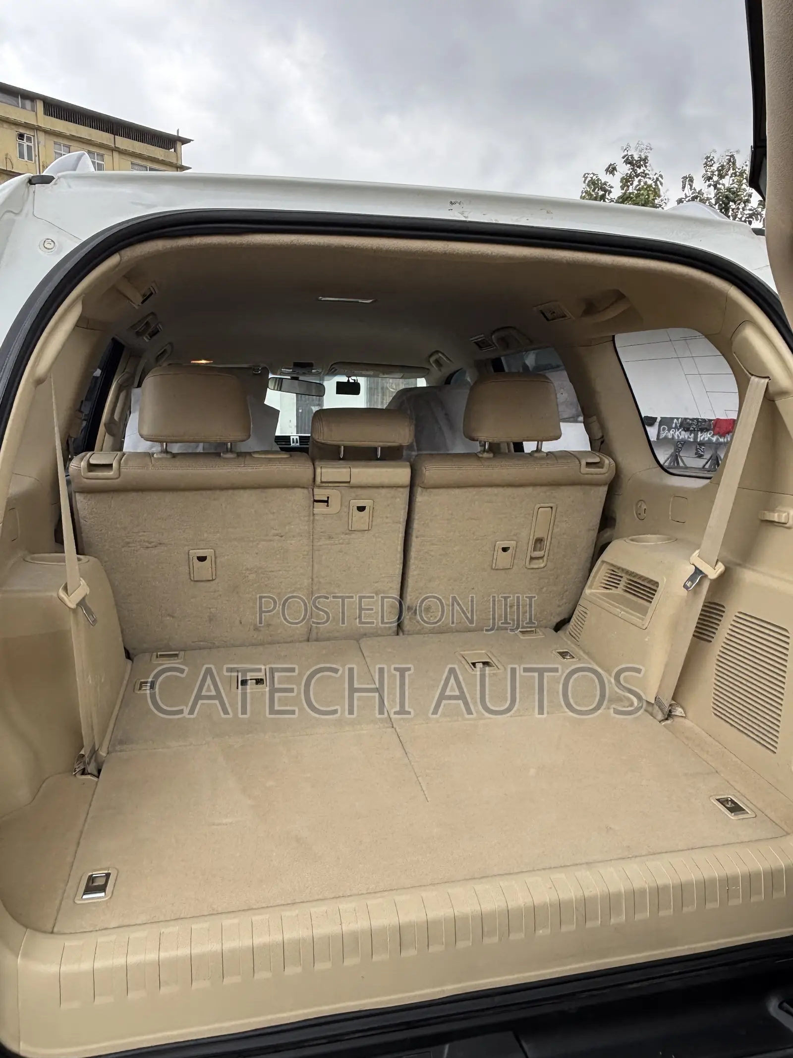 Toyota Land Cruiser Prado 2017 White