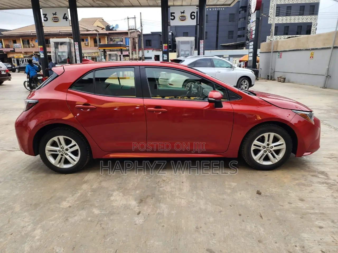 Toyota Corolla SE 2020 Red