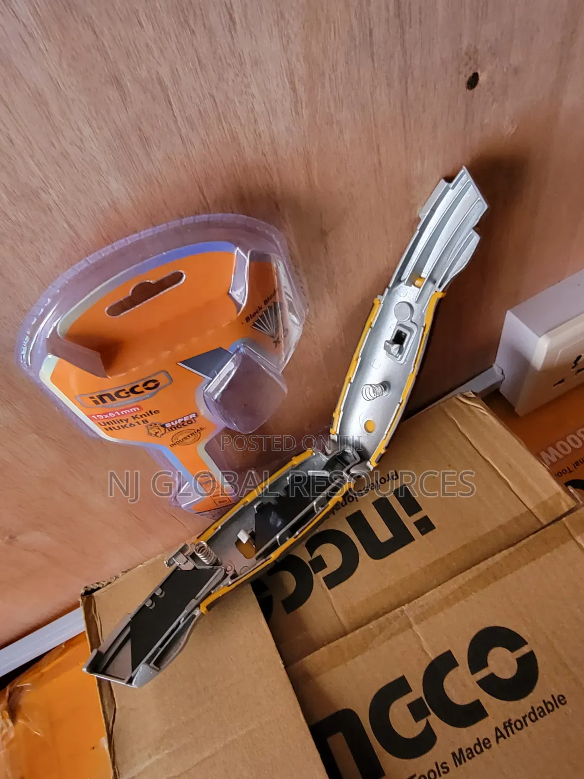 Ingco Utility Knife (Cable Knife) HUK618