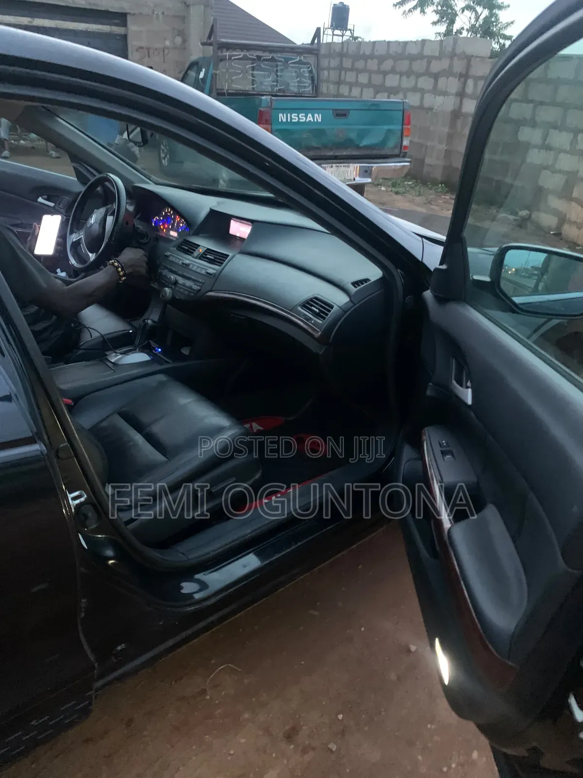 Honda Crosstour 2012 Black