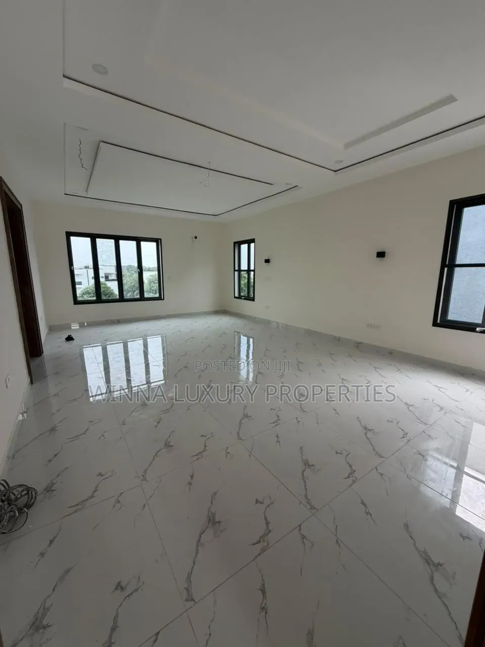 6bdrm Duplex in Katampe for sale