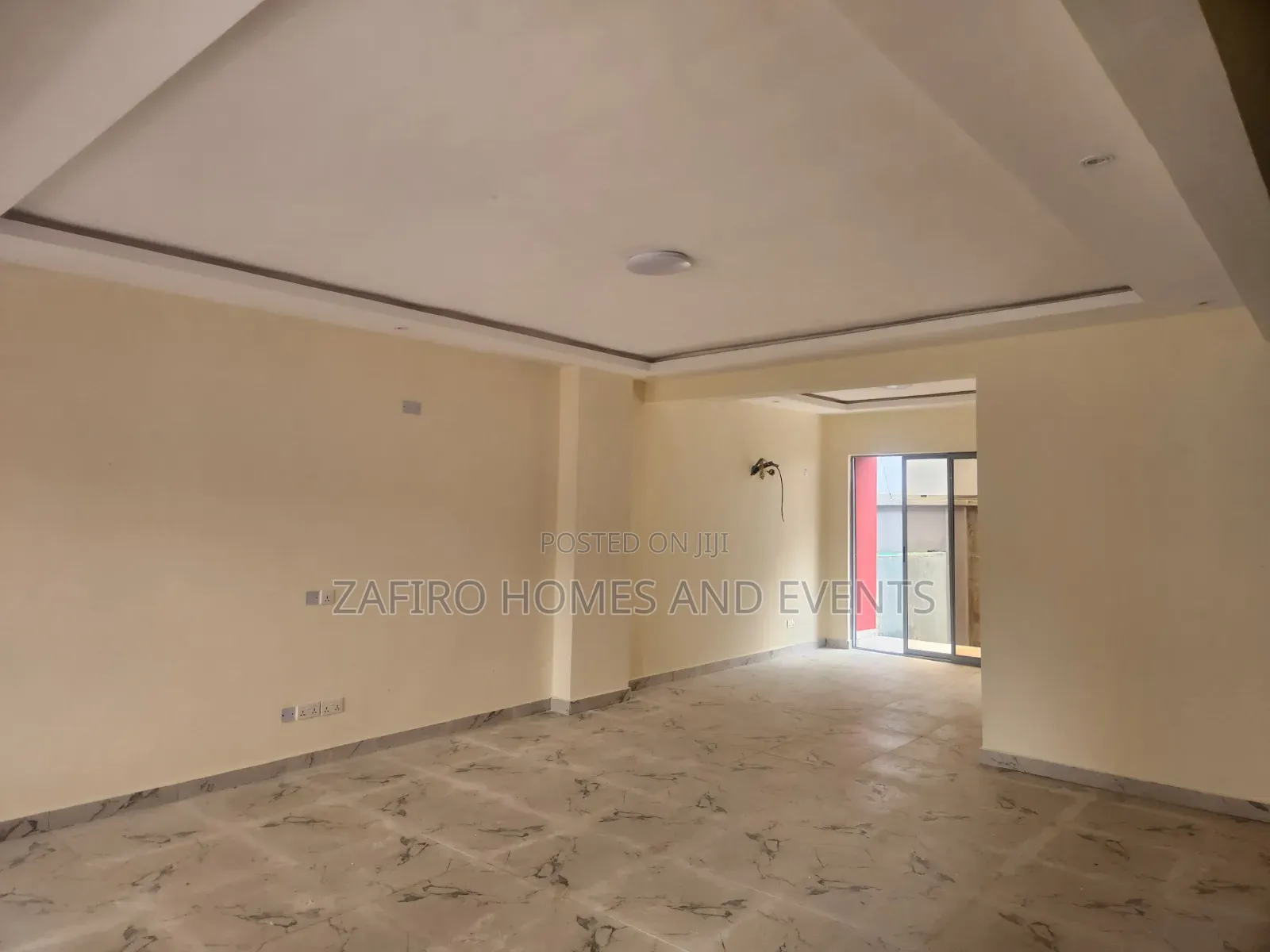 3bdrm Duplex in Off Awolowo Road, for sale