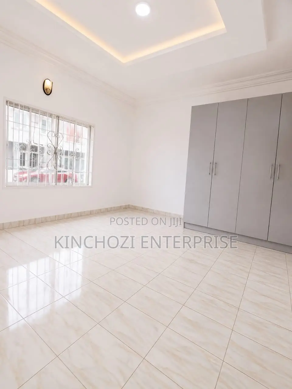 2bdrm Apartment in Lekki Enclave Estate for rent