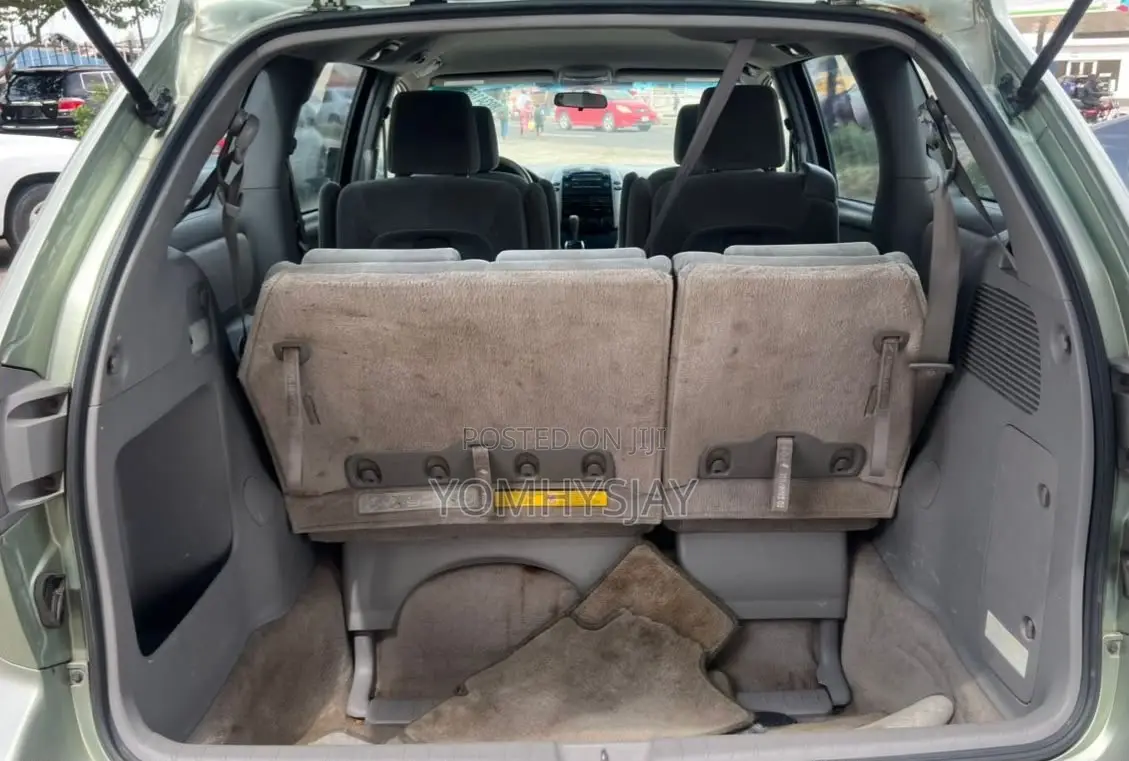 Toyota Sienna CE AWD 2009