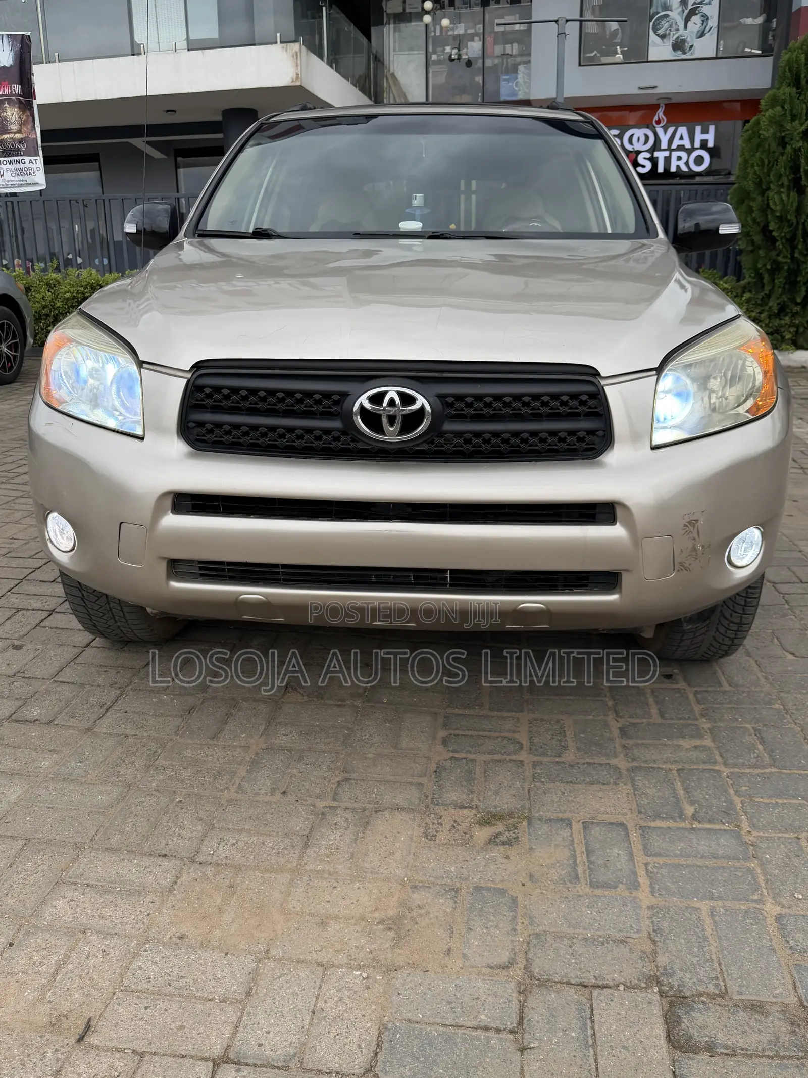 Toyota RAV4 2.4 2008 Gold