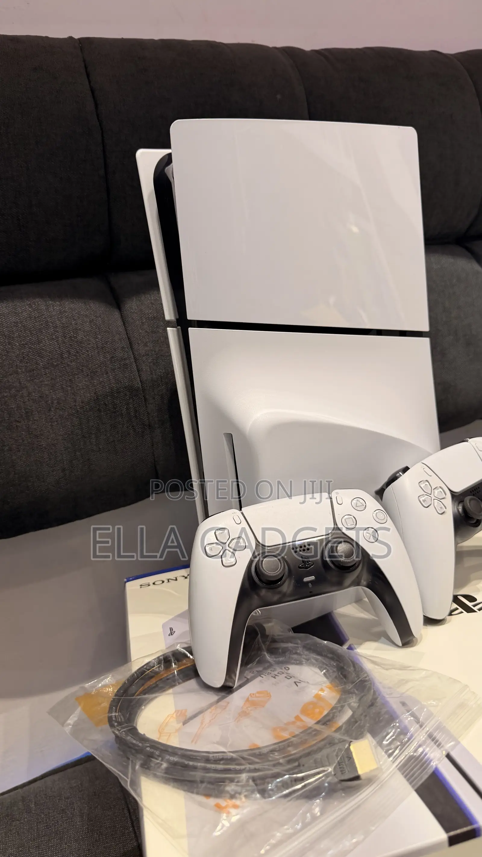 Uk Used Ps5 Slim With Games + 2 Pads 