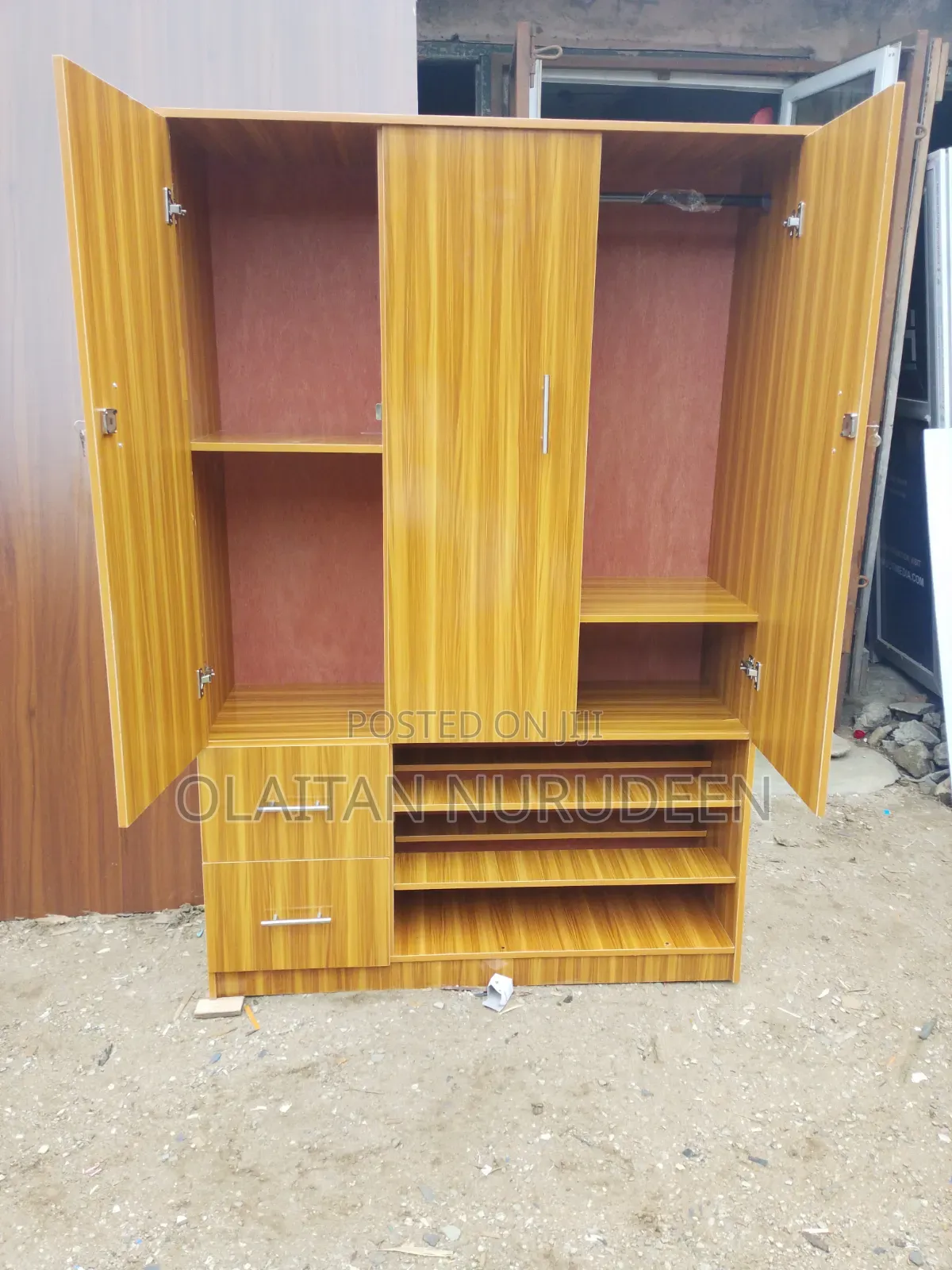Wardrobe 4 by 6
