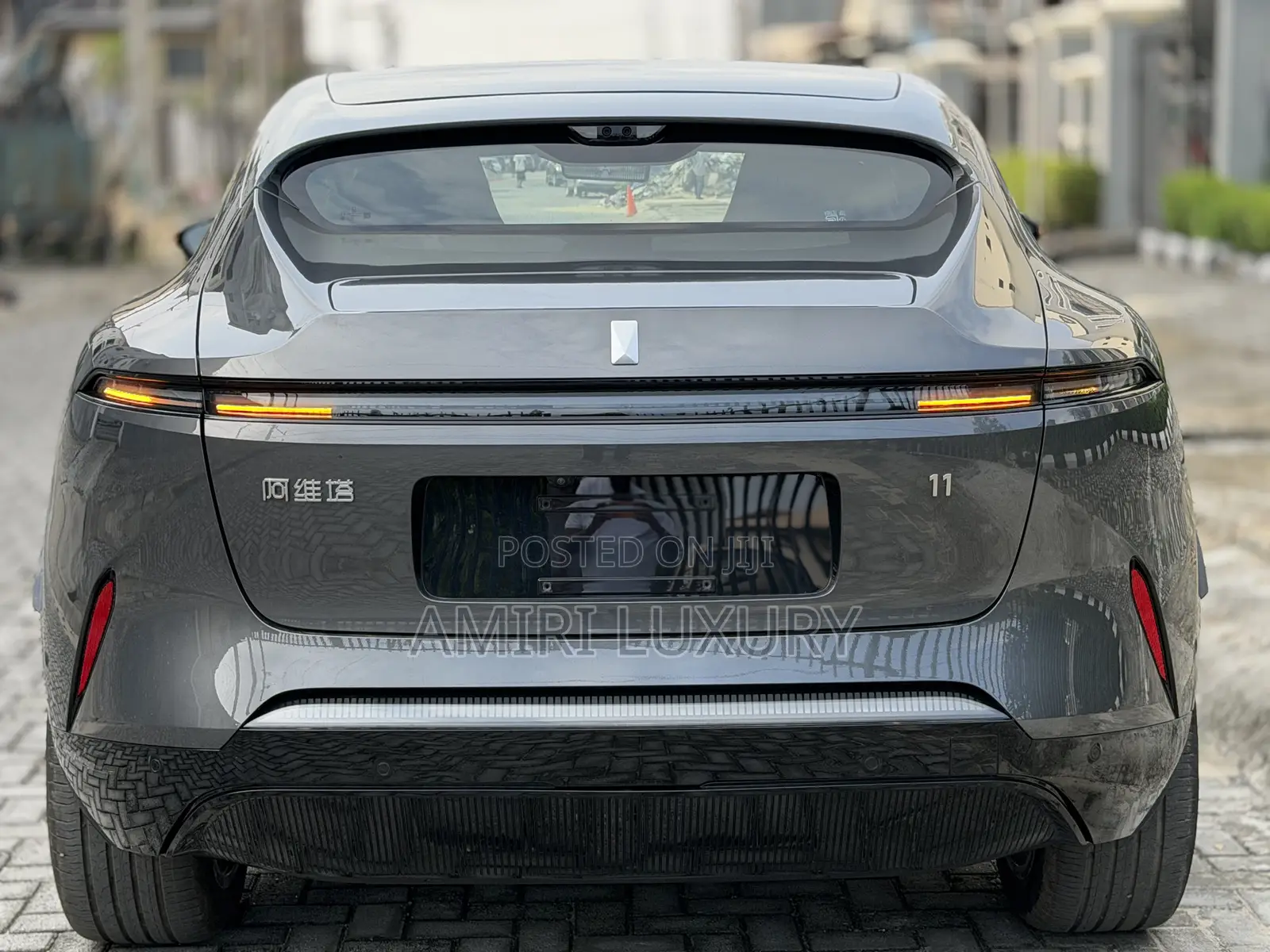 New Avatr 11 2025 Gray