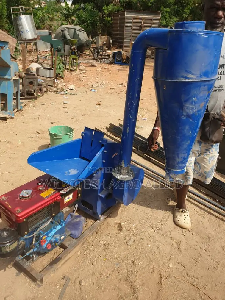 1ton/Hr Crusher Machine Powered With Diesel