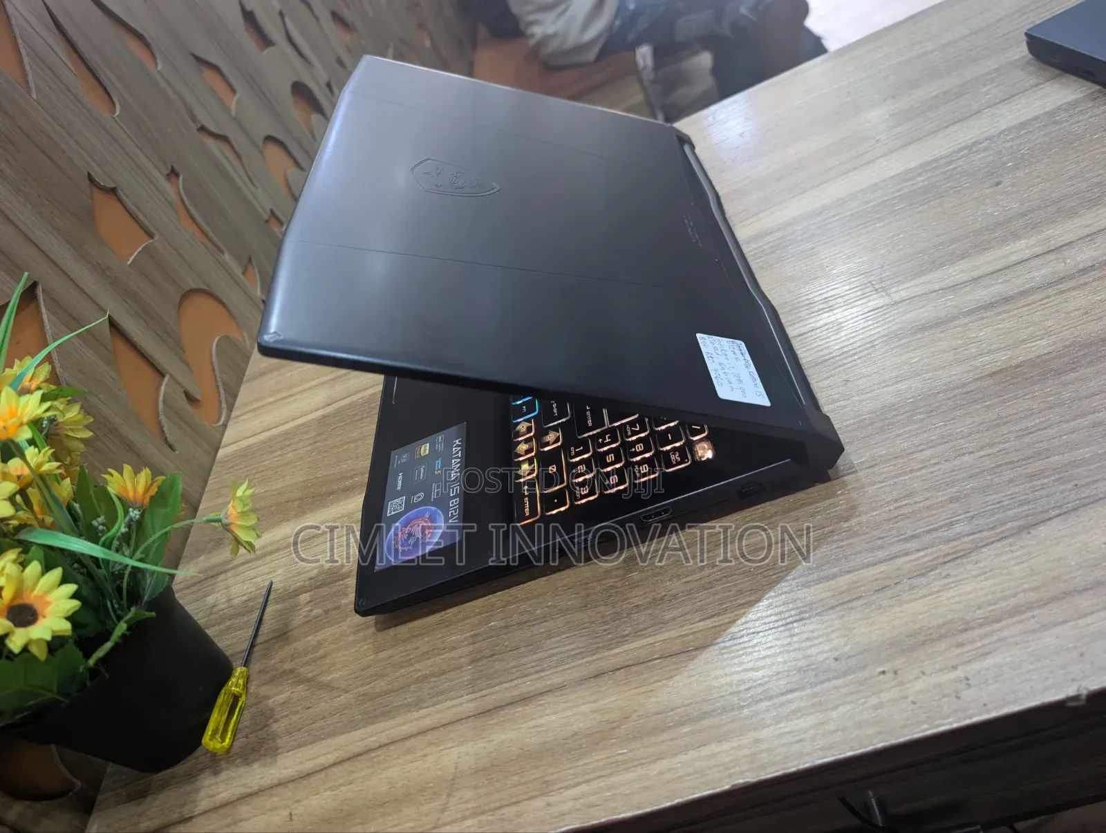 Laptop MSI Katana 15 16GB Intel Core i7 SSD 1T