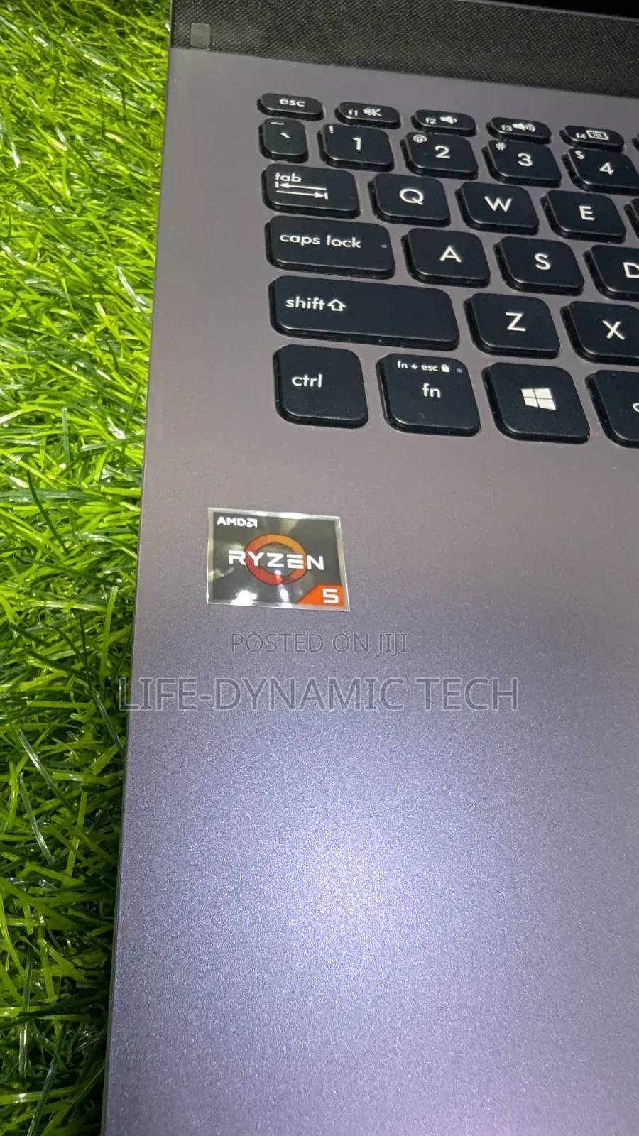 Laptop Asus Vivobook 15 8GB AMD Ryzen 5 SSD 128GB