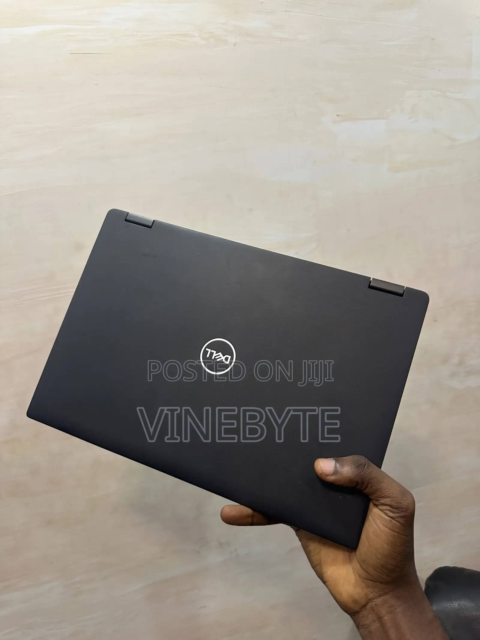 Laptop Dell Latitude 7390 2-in-1 8GB Intel Core i5 SSD 256GB