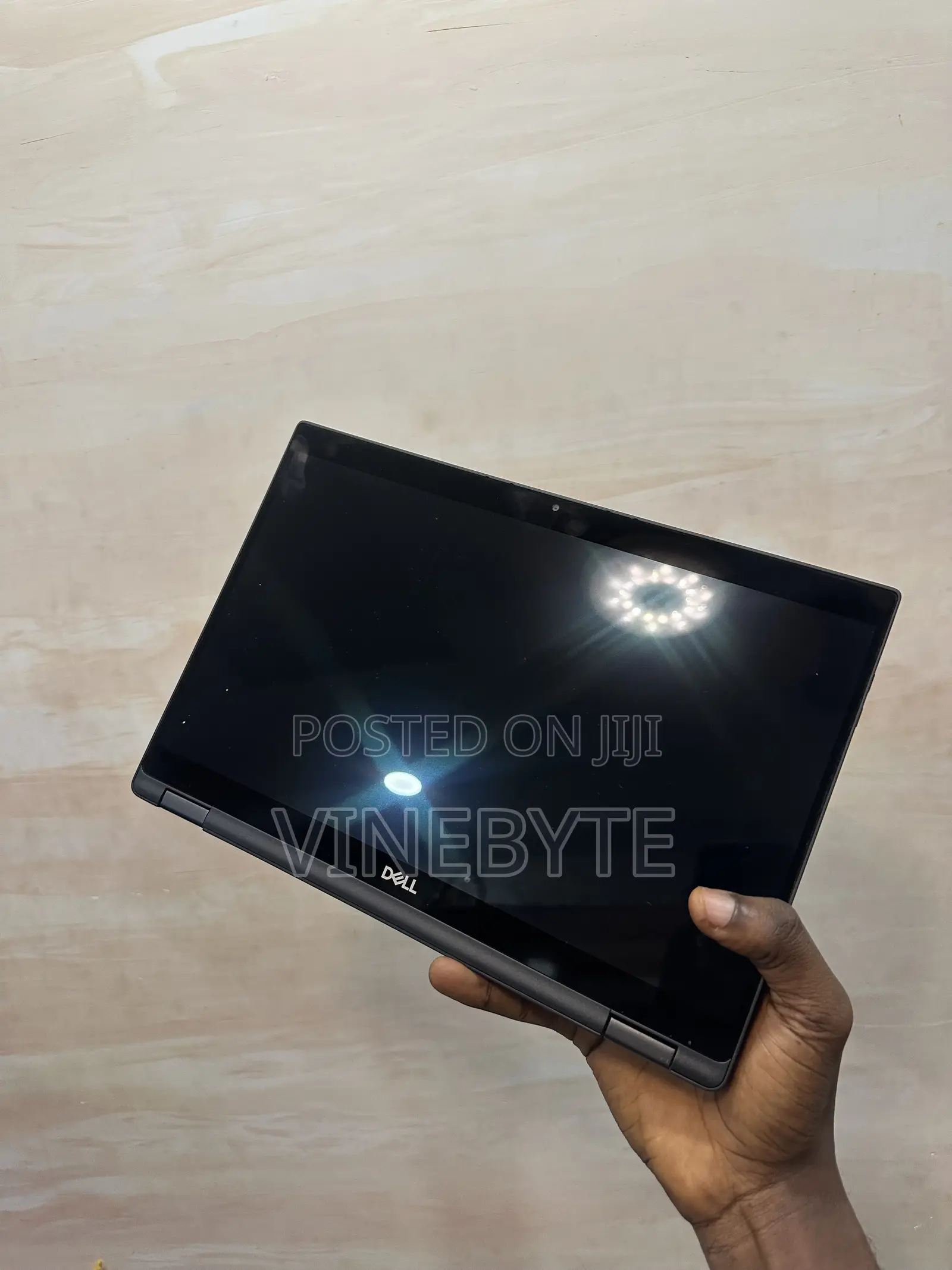 Laptop Dell Latitude 7390 2-in-1 8GB Intel Core i5 SSD 256GB