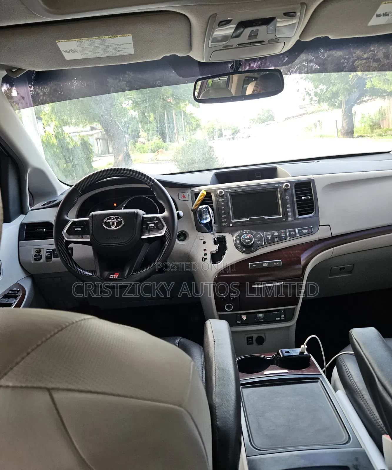 Toyota Sienna 2012 Gray