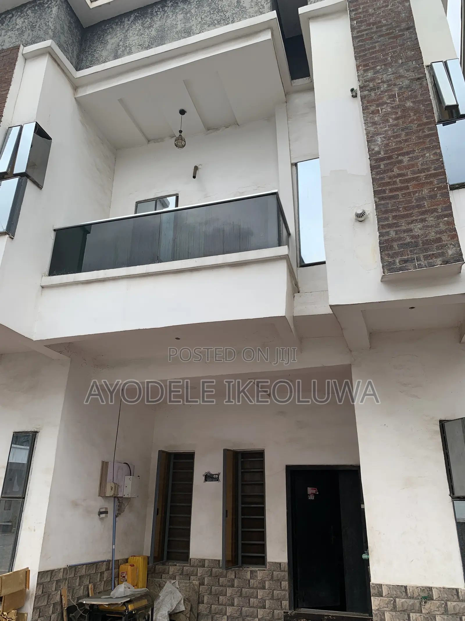 Furnished 3bdrm Duplex in Isheri Road, Iseri for sale