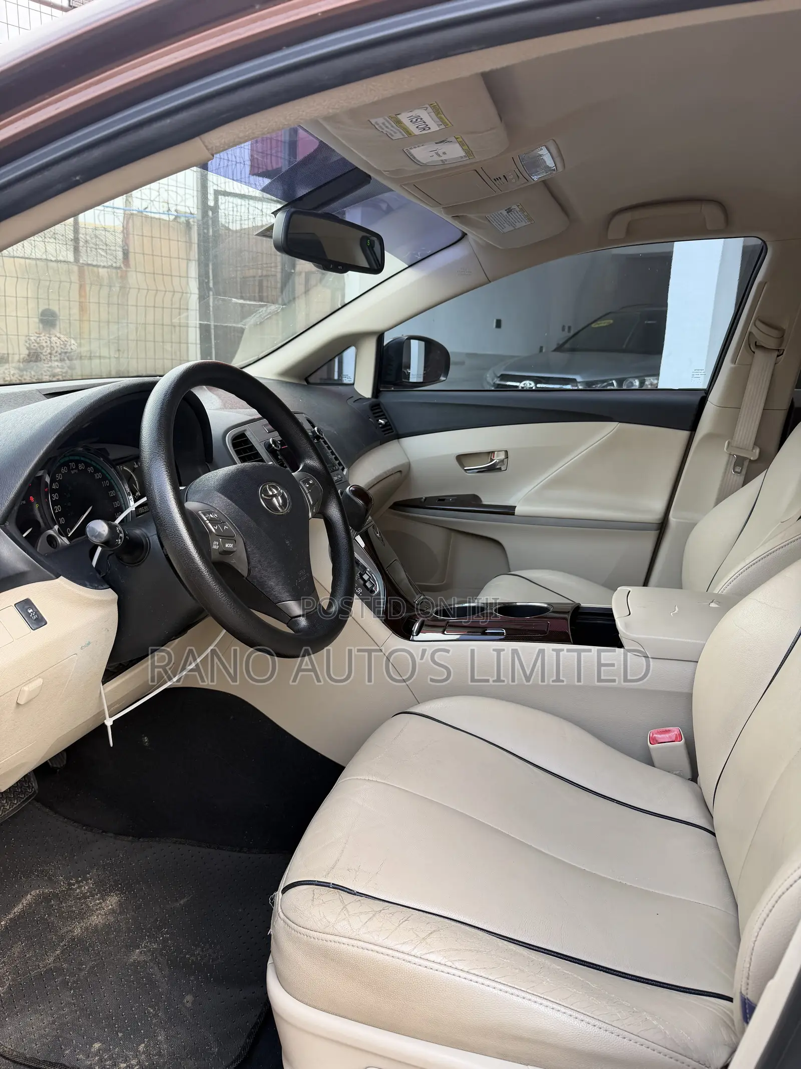 Toyota Venza V6 2010 Brown