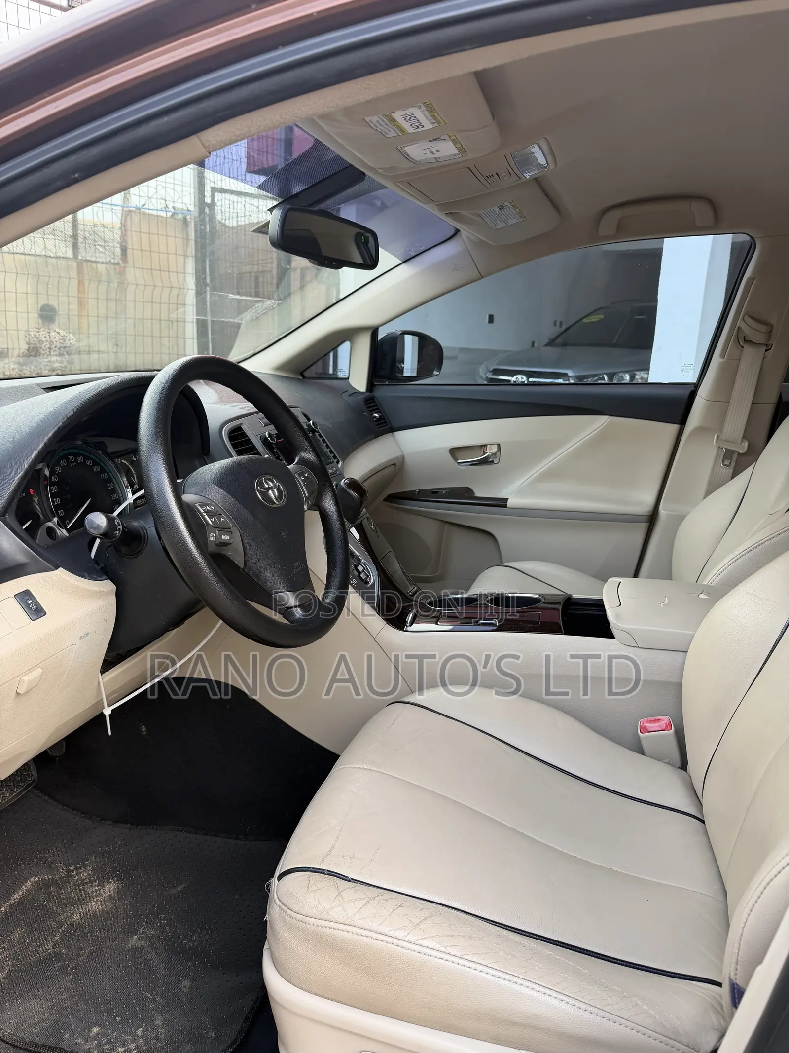 Toyota Venza V6 2010 Brown