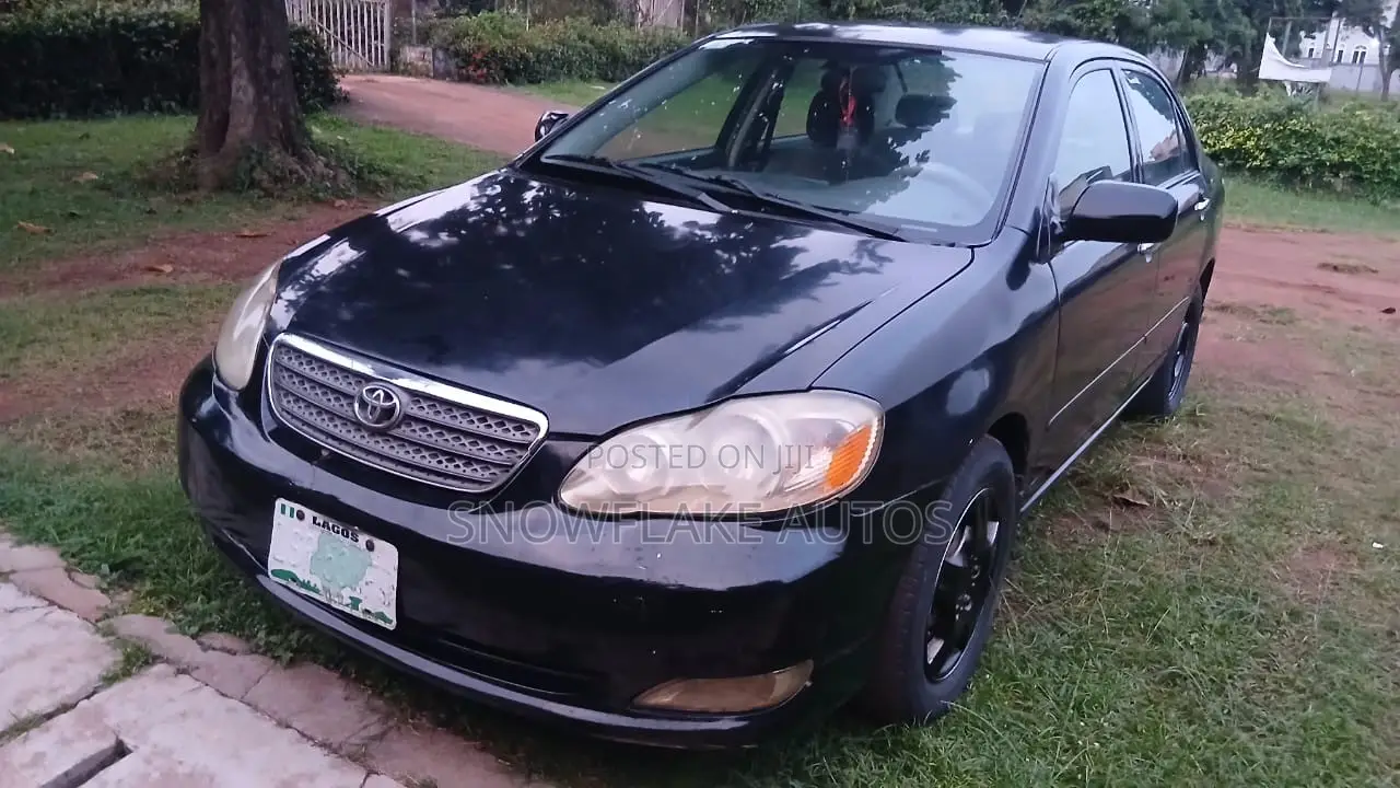 Toyota Corolla LE 2005 Black