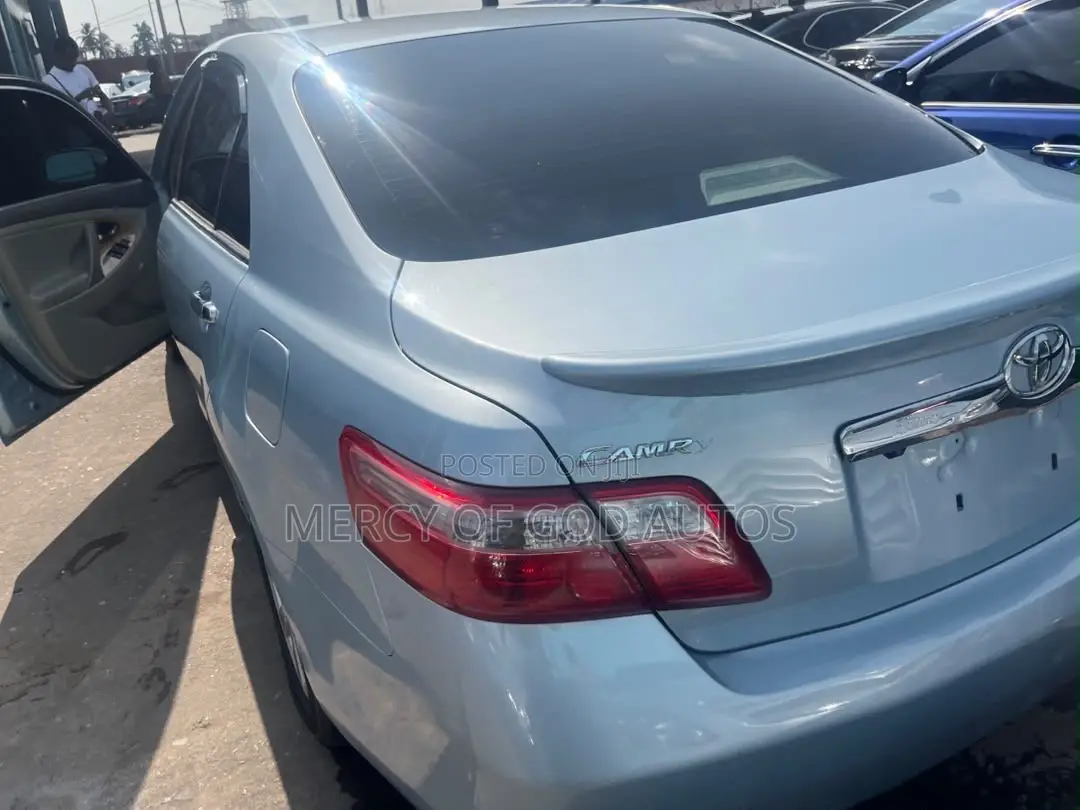 Toyota Camry 2008 Silver