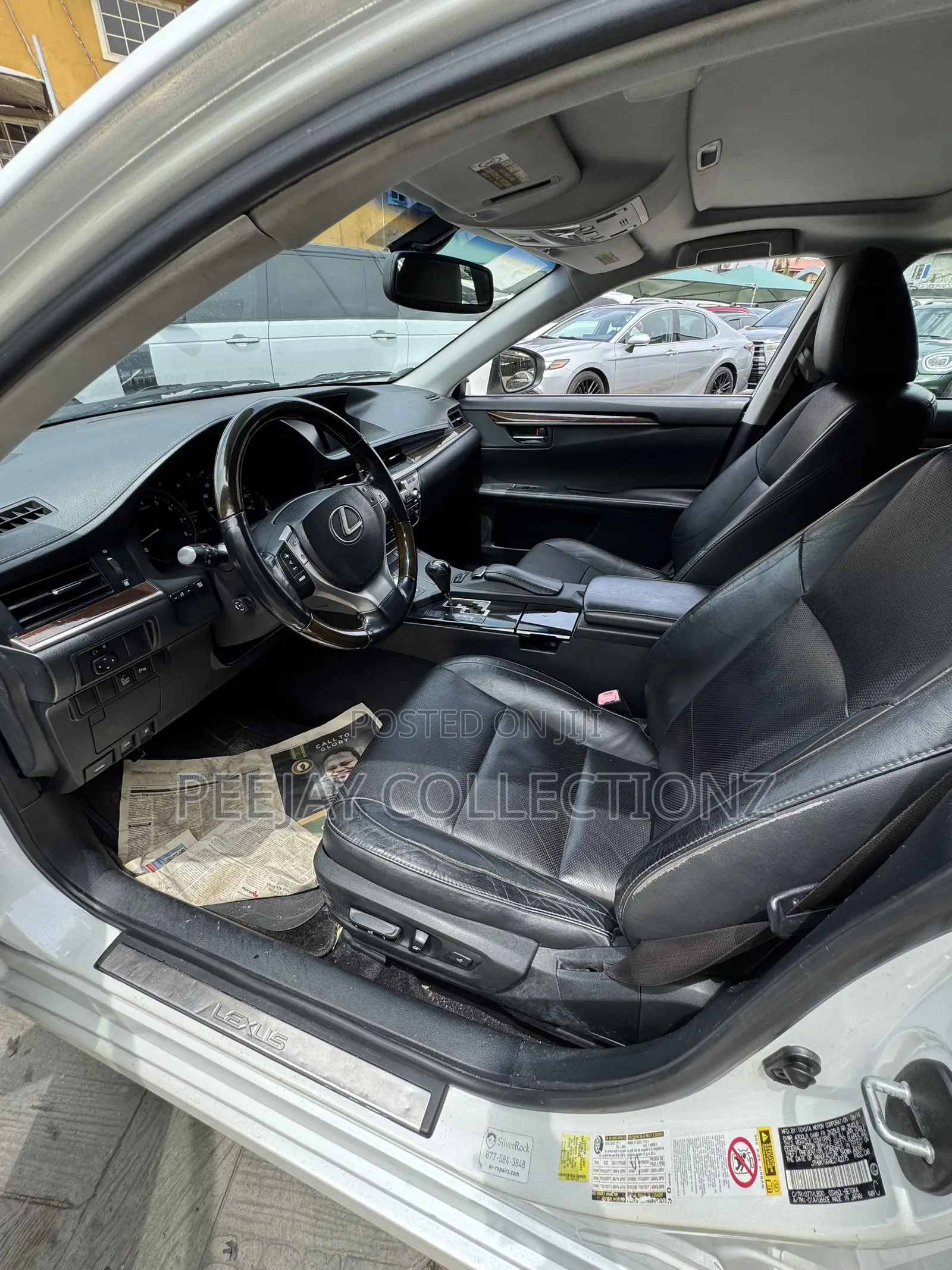Lexus ES 350 FWD 2014 White
