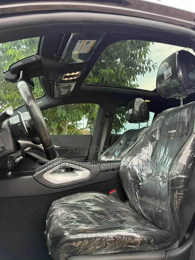 Mercedes-Benz GLE-Class 2021 Black