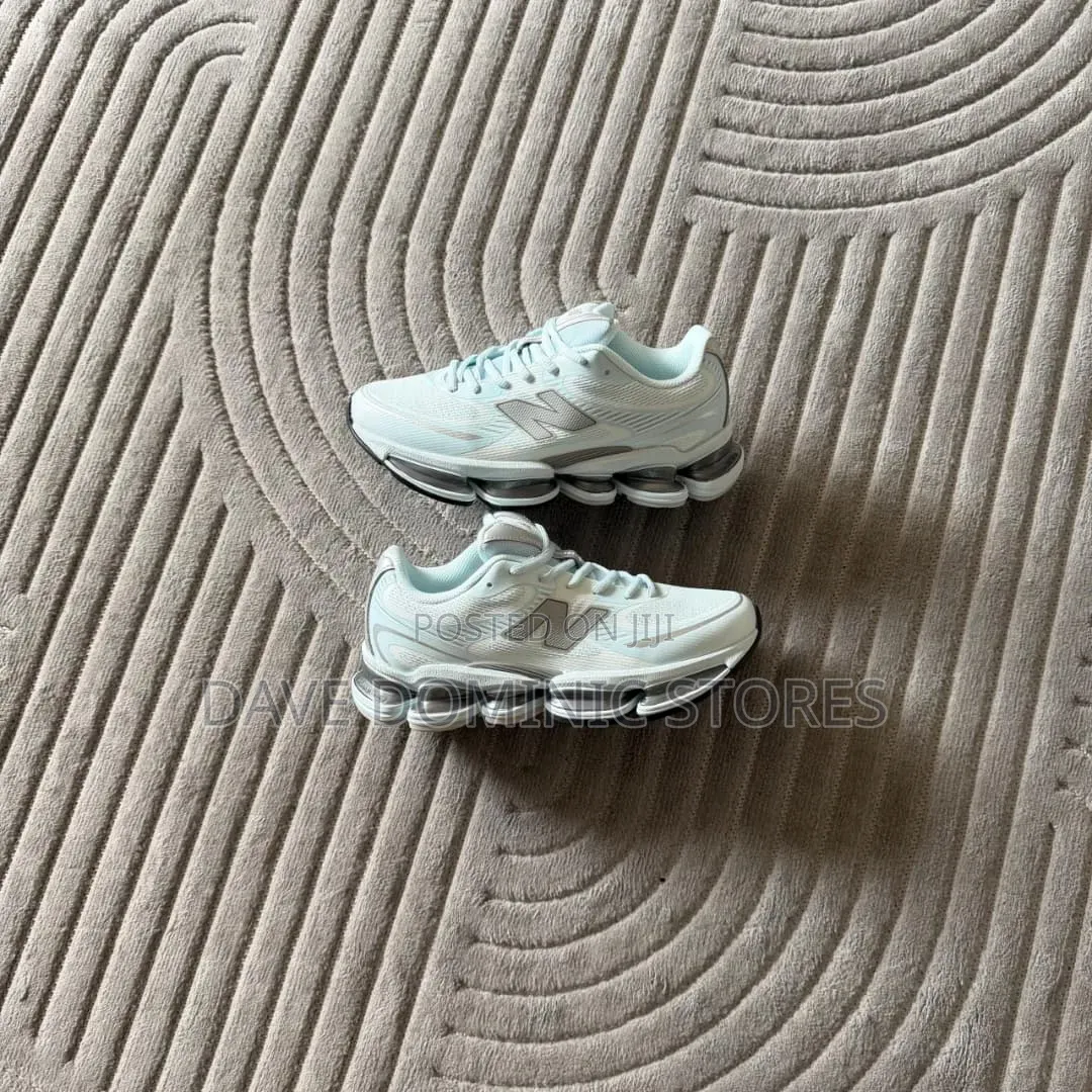 The New Balance Ua 2000 Abzorb