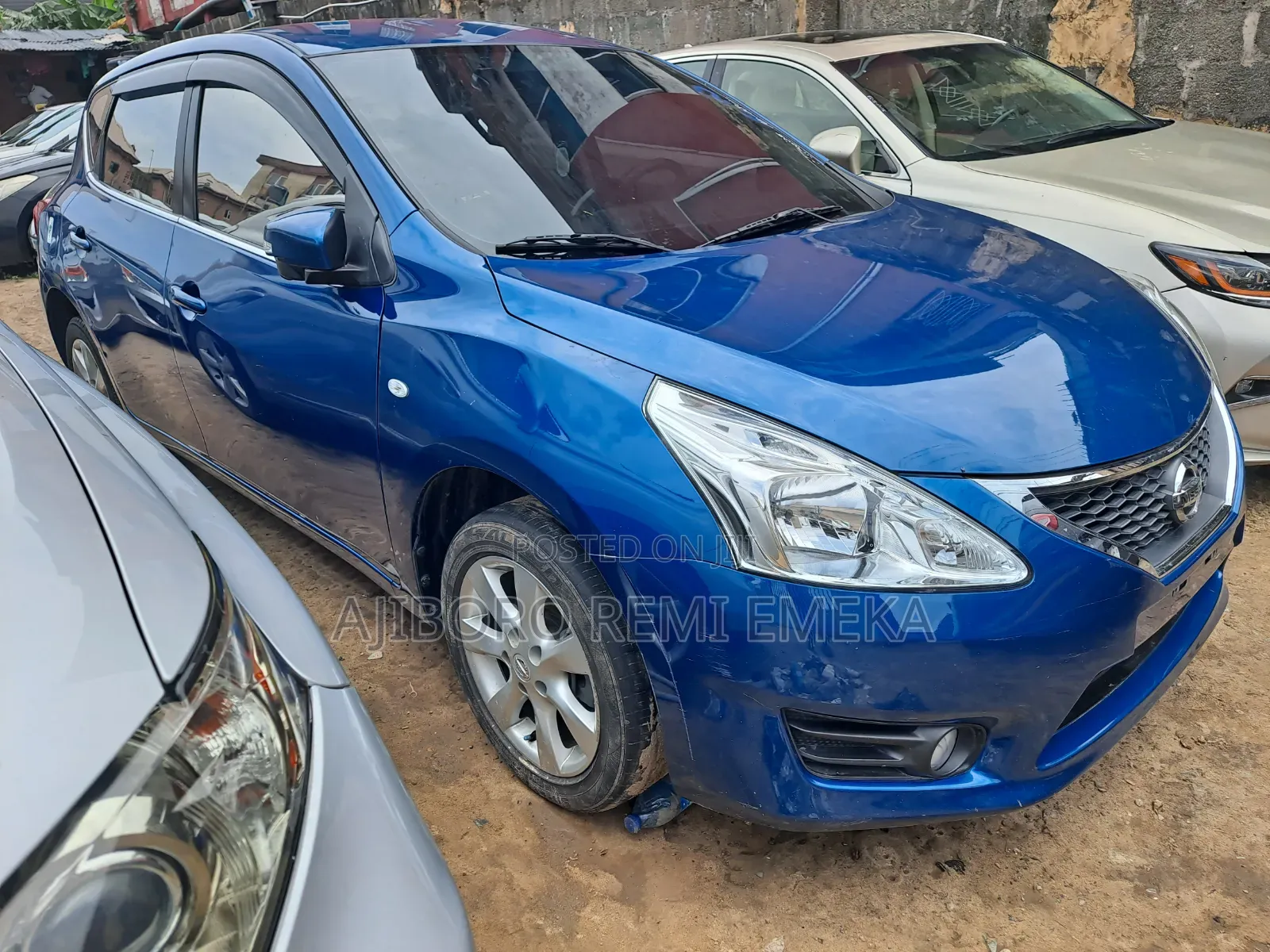Nissan Tiida 2013 Blue