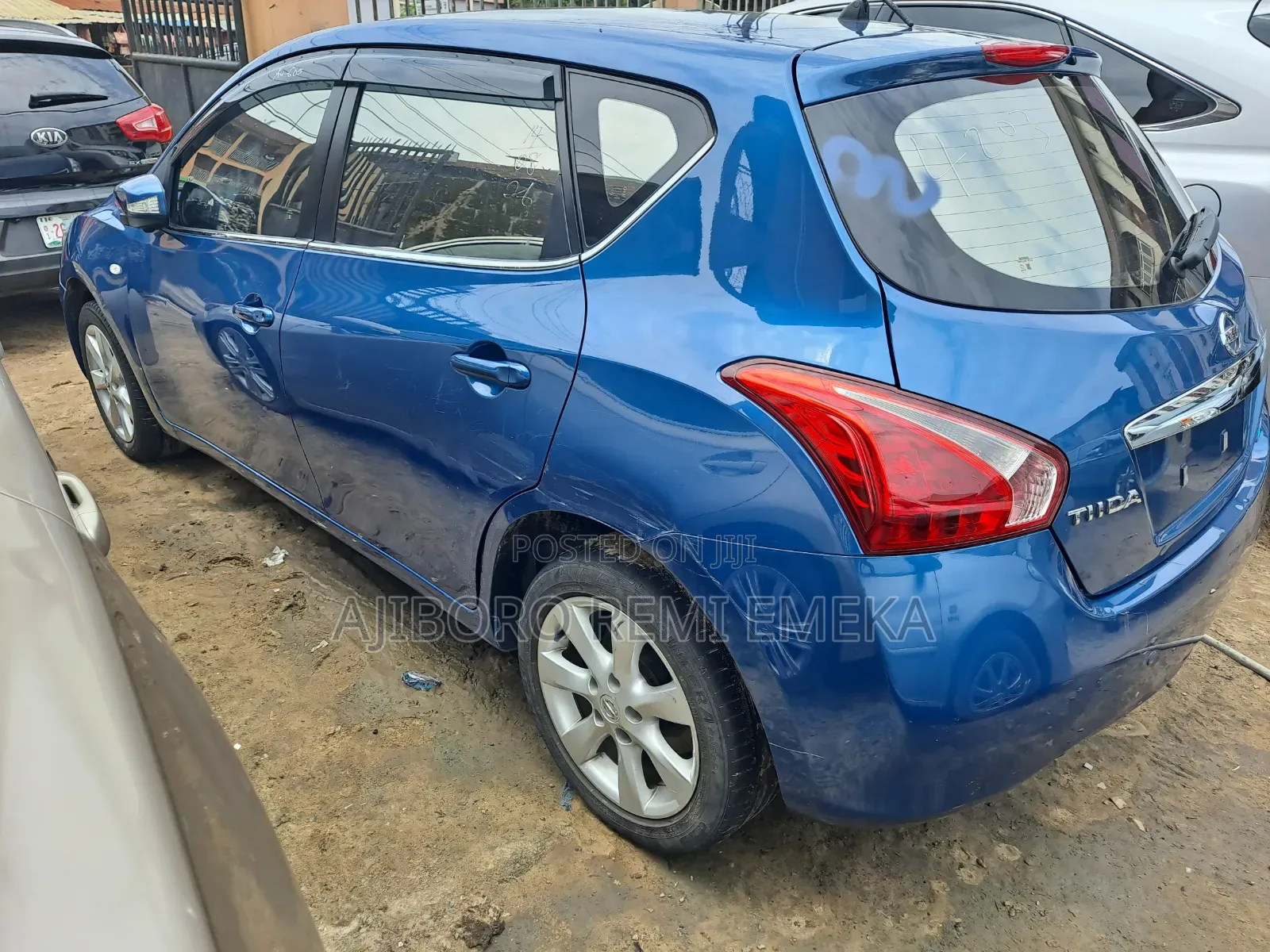 Nissan Tiida 2013 Blue