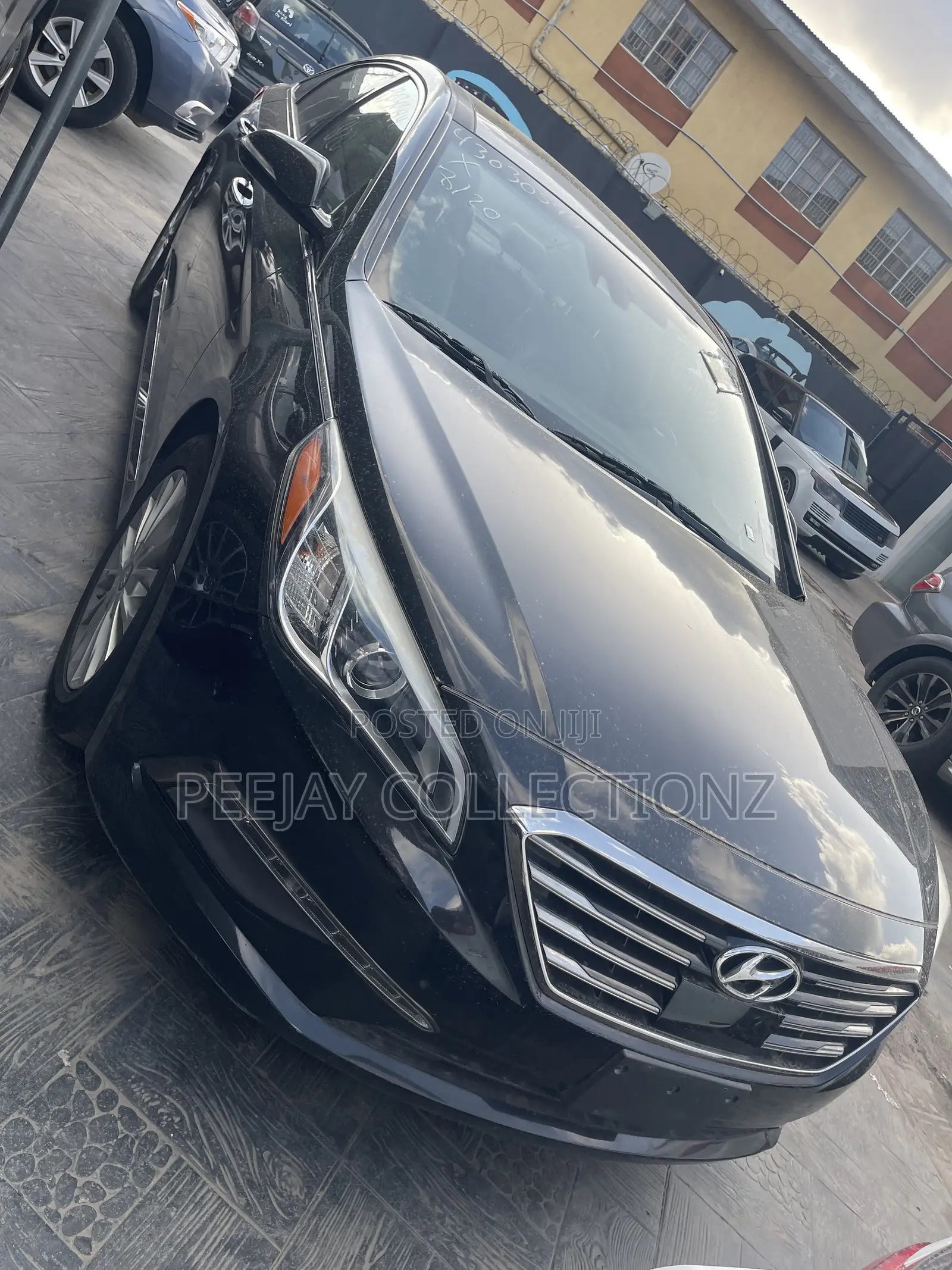 Hyundai Sonata Limited w/Brown Leather 4dr Sedan (2.4L 4cyl 6A) 2015
